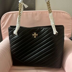 Black Quilted Shoulder Bag with Gold Chain